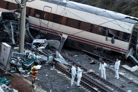 Իսպանիայի վարչապետը եռօրյա սուգ է հայտարարել գնացքների ողբերգական վթարից հետո