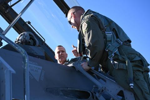 Հյուսիսային Ամերիկայից շուտով ինքնաթիռներ կժամանեն Գրենլանդիա. NORAD