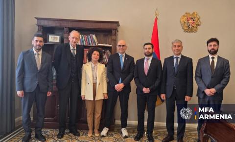 Armenian Deputy FM meets Italian legislators