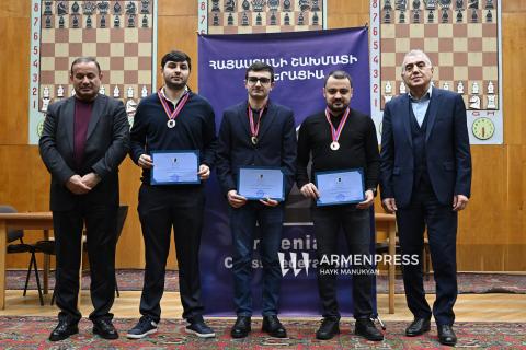 Cérémonie de remise des prix du championnat d’Arménie d’échecs féminin et masculin
