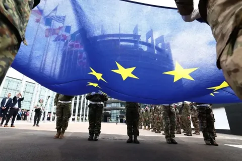 Испания выступает за создание единой армии ЕС