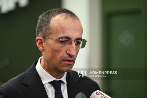 وزیر کار و امور اجتماعی: تمام نیازهای ۱۱ نفر منتقل‌شده از قره‌باغ را تأمین خواهیم کرد