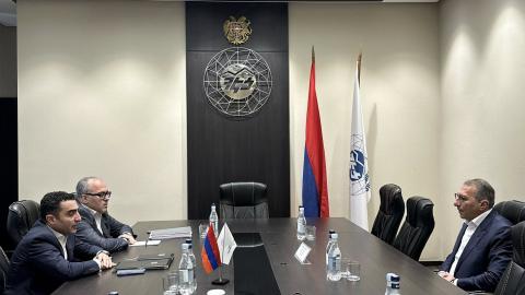 Обсуждены вопросы сотрудничества между ЗАО «Электрические сети Армении» и ЗАО «Америабанк»