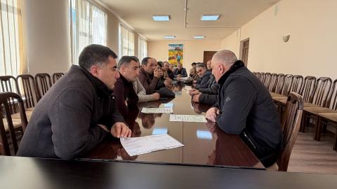 Մարտունիում կայացել է «Նորարարական անասնապահություն» թեմայով հանդիպում-քննարկում