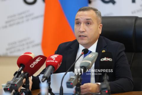 نشست خبری تیگران پتروسیان، رئیس «سرویس بازرسی ایمنی مواد غذایی»