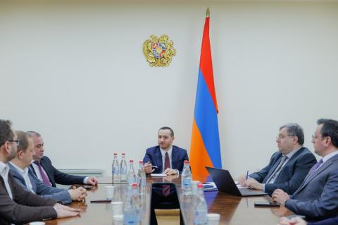 Մխիթար Հայրապետյանն ընդունել է AI call centre համայնքի ներկայացուցիչներին՝ քննարկելու ԱԲ-հիմքով Զանգերի և Չաթ կենտրոնի նախագծի ներդրման հեռանկարները