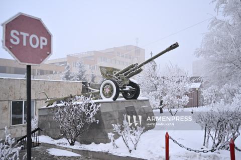 آکادمی نظامی وازگن سارگسیان وزارت دفاع ارمنستان اجرای مفهوم ارتش حرفه‌ای را آغاز کرده است