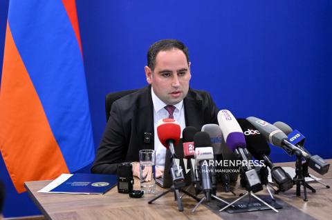 Ermenistan Bölgesel Yönetim ve Altyapı Bakanı Davit Khudatyan'ın basın toplantısı
