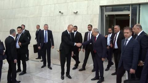 Abu Dabi'de Paşinyan-Aliyev görüşmesi sona erdi