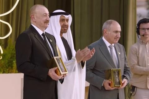 Paşinyan ve Aliyev’e “Zayed İnsanî Kardeşlik Ödülü” verildi