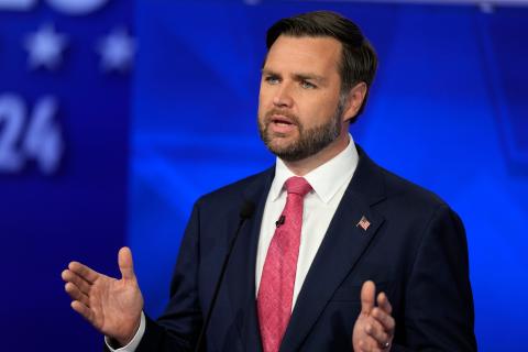 Вашингтон готов работать с Россией, Китаем и любой другой страной для сокращения ядерного оружия и не позволит Ирану разработать его: Дж. Д. Вэнс