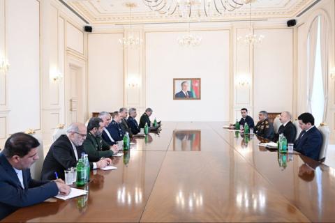 Министр обороны Ирана в Баку встретился с президентом Азербайджана