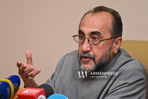 Tribunal de Apelaciones impuso arresto domiciliario al arzobispo Mikayel Ajapahyan