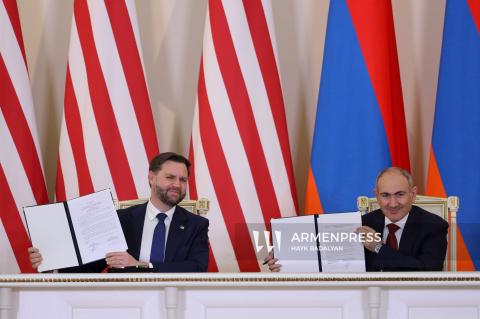 Pashinyan et Vance ont signé la déclaration sur l’utilisation pacifique de l’énergie nucléaire