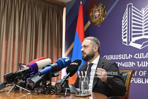 მალე დაგეგმილია მსოფლიო ვარსკვლავის ვიზიტი სომხეთში, გევორგ პაპოიანმა სახელის დასახელებაზე უარი თქვა