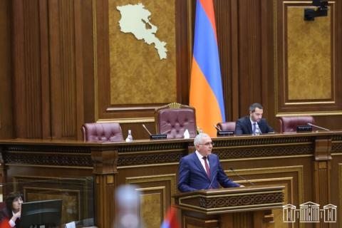 Հայաստանից ելքի ժամանակ բեռնատարների հերթերի կարգավորման համակարգ կգործարկվի․ ՊԵԿ նախագահի տեղակալ