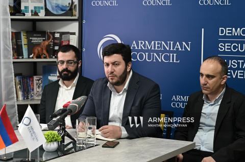 Քաղաքագետները խոսել են Վենսի հայաստանյան այցի և Աբու-Դաբիում կայացած Փաշինյան-Ալիև հանդիպման արդյունքների մասին