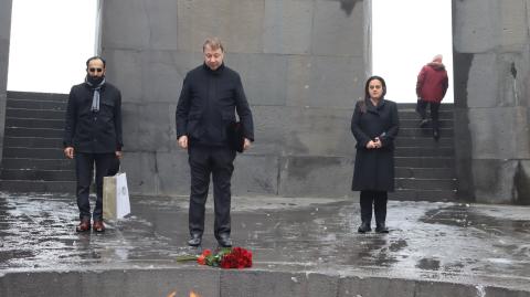 Umman Ulusal Müzesi Genel Sekreteri Ermeni Soykırımı Anıtı ve Müzesi’ni ziyaret etti