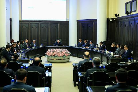 Ermenistan Bakanlar Kurulu toplantısı