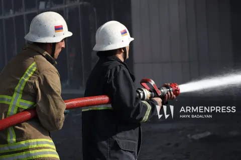 Թալինի բենզալցակայաններից մեկում պայթյունի հետևանքով բռնկված հրդեհը մարվել է