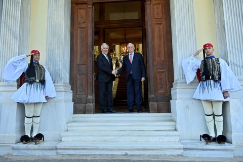 La rencontre entre les présidents de l’Arménie et de la Grèce a débuté à Athènes