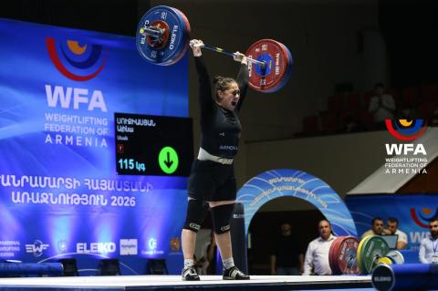 Սևանի մարզադպրոցի ծանրամարտիկները 2 մեդալ են նվաճել Ծանրամարտի Հայաստանի առաջնությունում