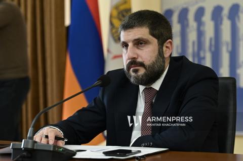 Երևանում փոսալցման աշխատանքները ժամկետից շուտ են մեկնարկել՝ պայմանավորված խնդրի հրատապությամբ