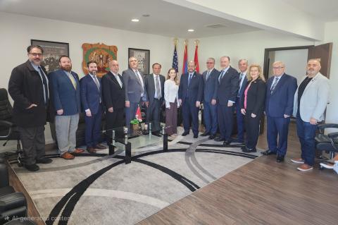 Араик Арутюнян и Лилит Макунц встретились с лидерами Социал-демократической партии «Гнчак» в Лос-Анджелесе