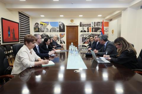 Armenia, FIA discuss development of motorsport