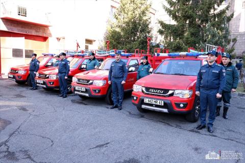 Подразделения Спасательной службы Армении переоснащены пожарно-спасательными машинами