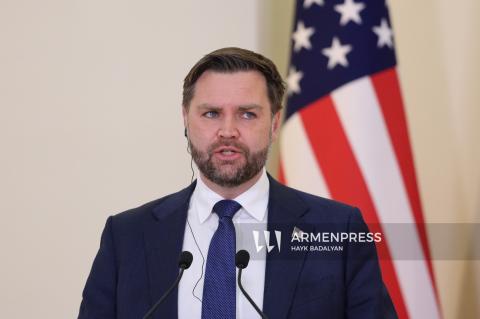 Возможный удар по Ирану не привел бы к длительному конфликту в регионе: Джей Ди Вэнс