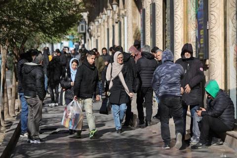 Китай рекомендовал своим гражданам покинуть Иран и не посещать его