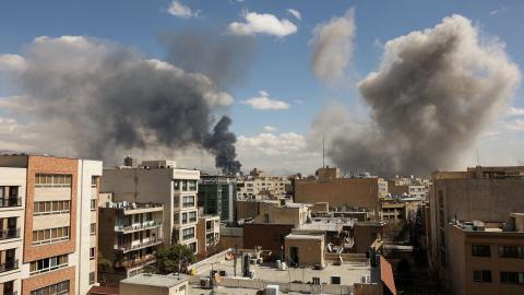 Израиль объявил об ударах по правительственным зданиям в Тегеране