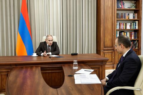 Արսեն Թորոսյանը Նիկոլ Փաշինյանին ներկայացրել է կենսաթոշակների բարձրացման մանրամասները