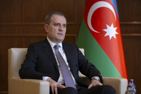 Глава МИД Азербайджана провел телефонные разговоры с турецким и грузинским коллегами