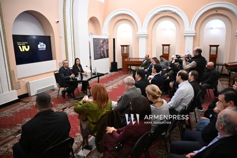 Встреча членов Общественного совета с министром внутренних дел Арпине Саргсян