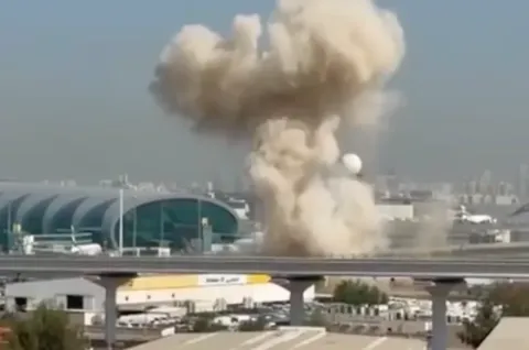 Drones strike near Dubai International Airport, four people wounded