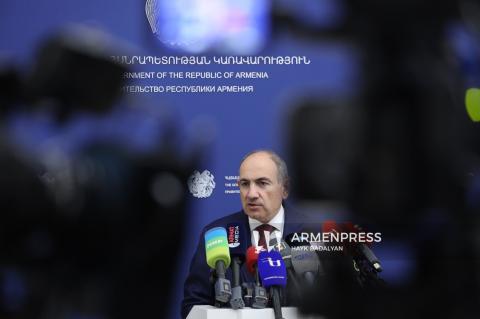نخست‌وزیر ارمنستان درباره احتمال افزایش قیمت‌ها در این کشور در پی تحولات خاورمیانه و اوضاع پیرامون ایران سخن گفت