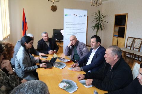 Ամասիա համայնքում քննարկվել են «Արփի լիճ» ազգային պարկին հարակից բնակավայրերի զարգացման հեռանկարները