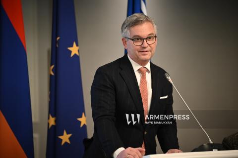 ЕС будет сотрудничать с Арменией в случае миграционного давления, вызванного кризисом на Ближнем Востоке