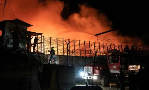 Afghanistan says 400 killed in Pakistani air strike on Kabul hospital