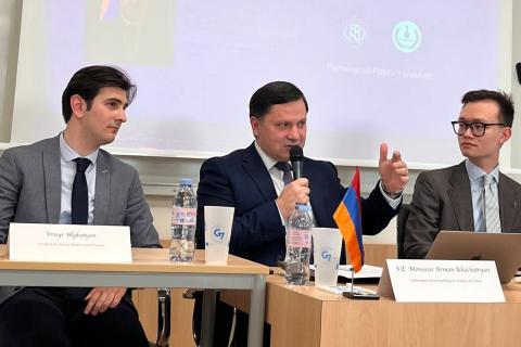 Посол Армении во Франции представил в Университете Сорбонна Нувель приоритеты внешней политики Армении