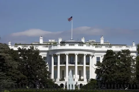 Սպիտակ տունը հայտնում է հակամարտության սկզբից ի վեր իրանական 120 նավ  խորտակելու մասին