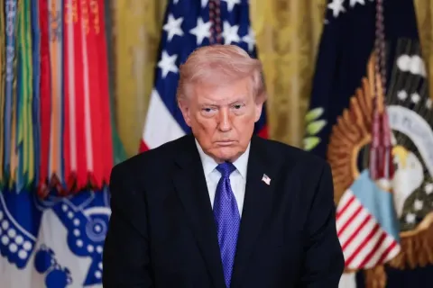 Трамп пригрозил взорвать газовое месторождение Южный Парс, если Иран вновь нанесет удар по Катару