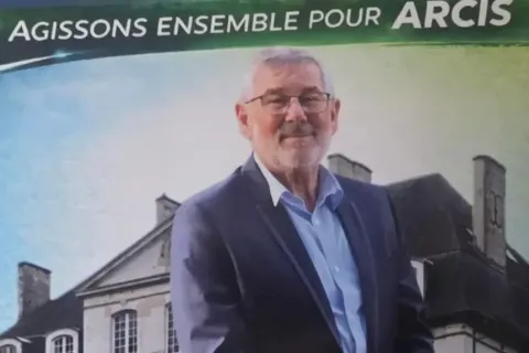 Հիտլերն ընդդեմ Զելինսկու. ֆրանսիական քաղաքում ընտրությունները՝ համացանցի ուշադրության կենտրոնում