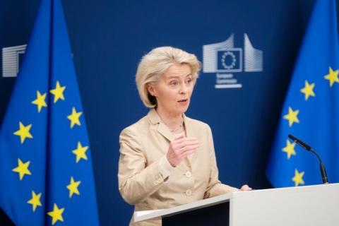 Եվրահանձնաժողովը չի պլանավորում վերանայել ռուսական հեղուկացված բնական գազից հրաժարվելու ժամկետները