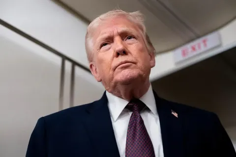 США рассматривают возможность прекращения военных действий против Ирана: Трамп