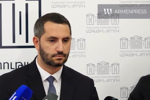 الإحاطة الصحفية لنائب رئيس البرلمان الأرمني روبين روبينيان-فيديو-