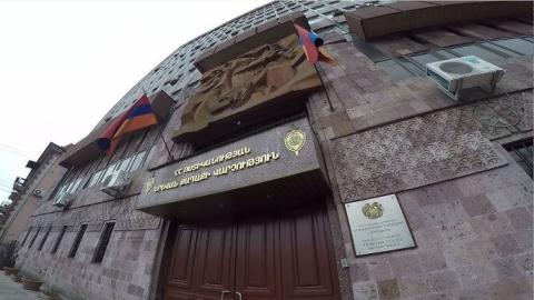 Թմրանյութերի արտադրամասի, զենք-զինամթերքի հայտնաբերում. Երևանի 20 հասցեներում խուզարկությունների արդյունքները