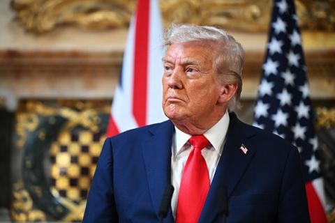 Трамп заявляет, что США могут взять под контроль Ормузский пролив